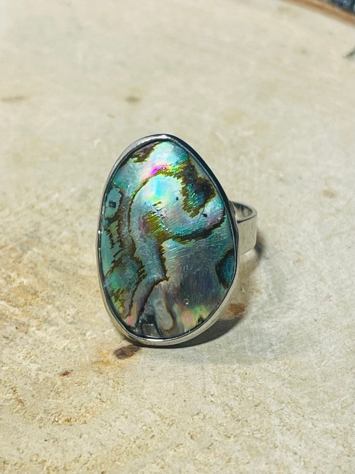 Bagues en coquille d’ormeau, taille réglable - Les bijoux de Théa