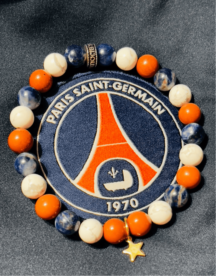 Bracelet de perles en pierre naturelle PSG en Sodalite, Howlite, Jaspe Rouge 8 mm avec étoile Champion d’Europe (2) - Les bijoux de Théa