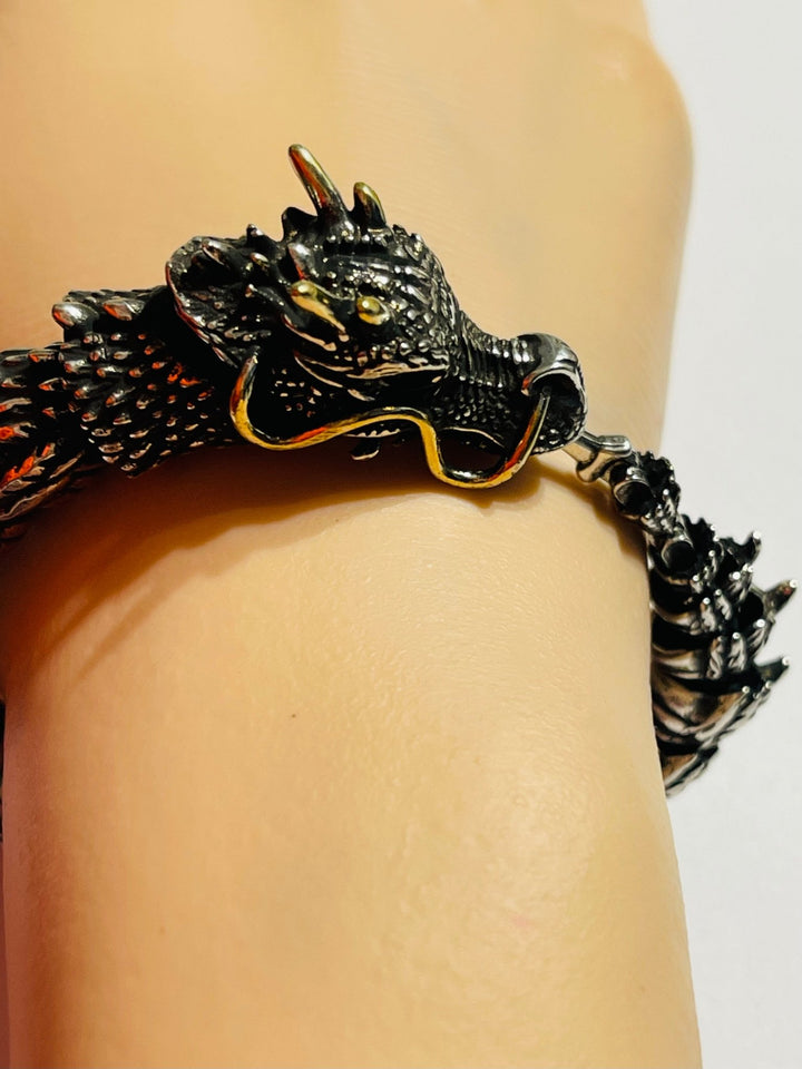 Bracelet en forme de dragon - Les bijoux de Théa