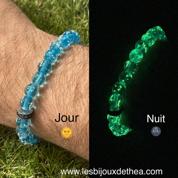 Bracelet en perles Lumineuses 8 mm bleu ciel - Les bijoux de Théa