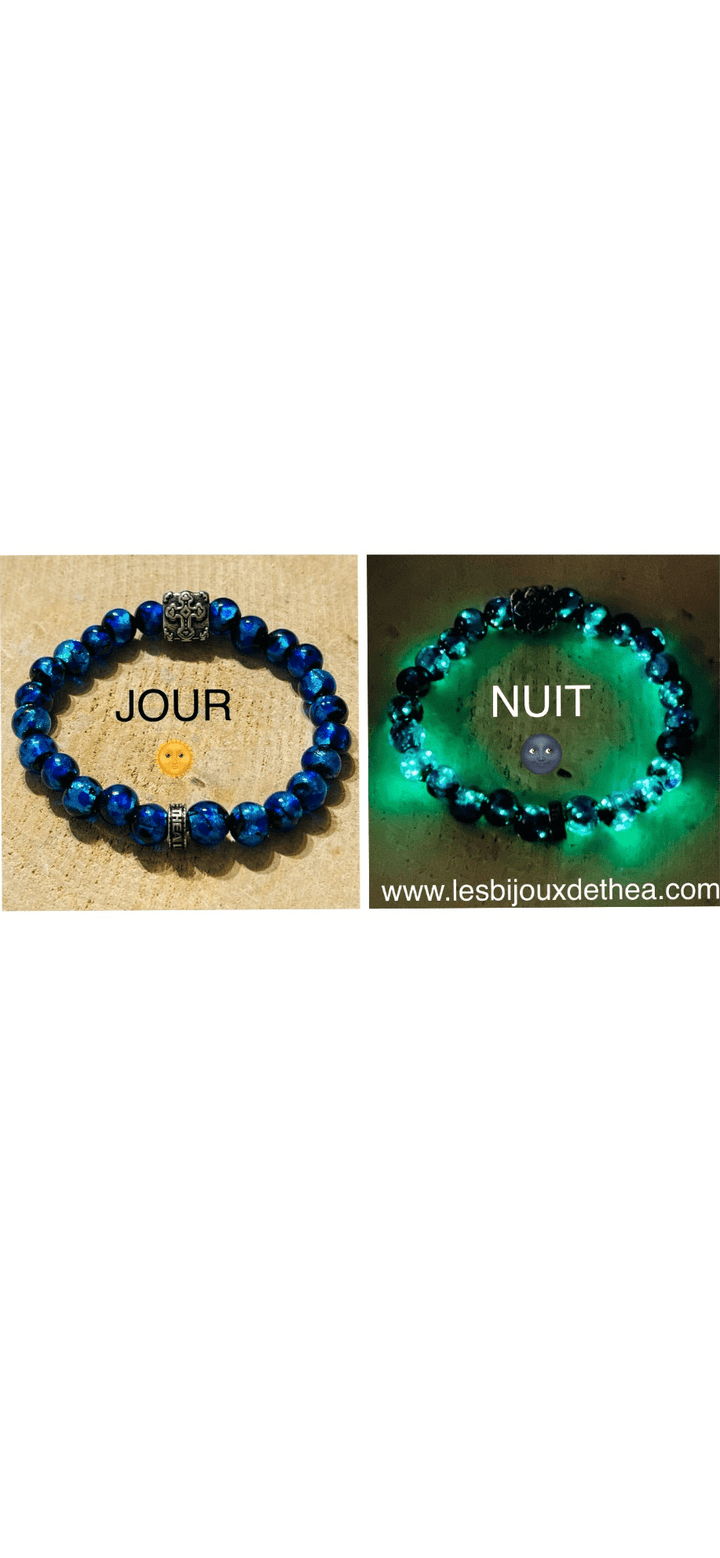 Bracelet en perles Lumineuses bleues en 8 mm avec croix - Les bijoux de Théa