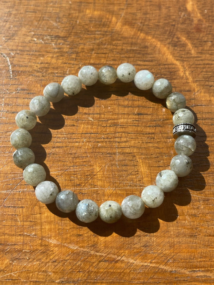Bracelet en perles naturelles 8 mm en Labradorite à facette - Les bijoux de Théa