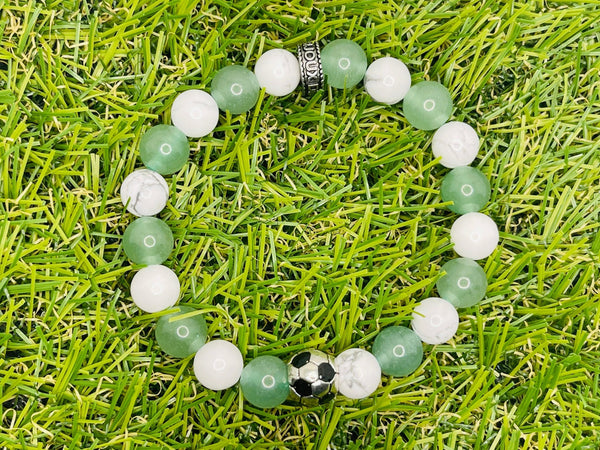 Bracelet en perles naturelles AS SAINT ÉTIENNE en Howlite, Aventurine et d’un ballon - Les bijoux de Théa