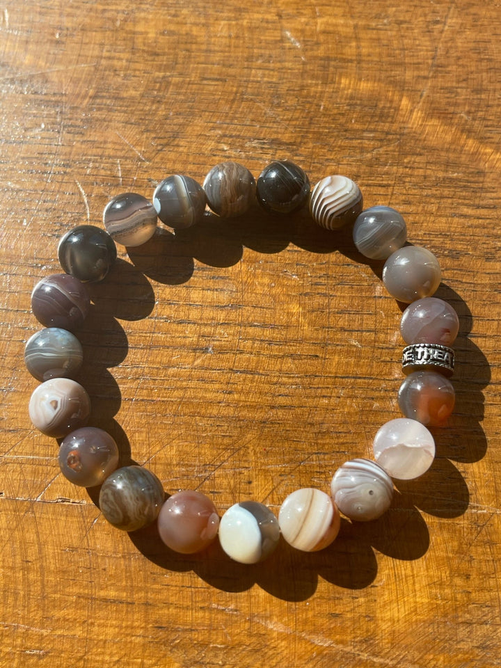 Bracelet en perles naturelles en Agate de Botswana - Les bijoux de Théa