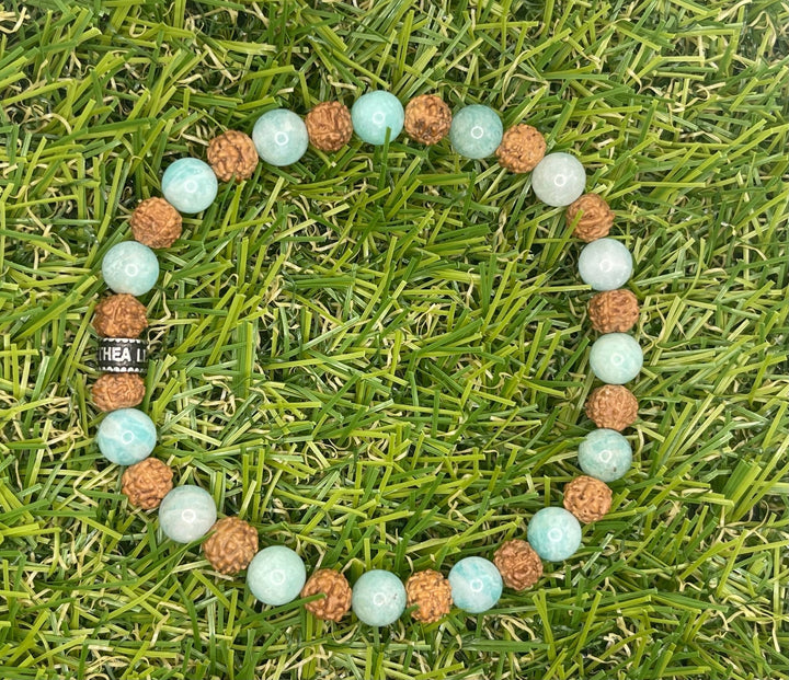 Bracelet en perles naturelles en Graines de Rudraksha et Amazonite - Les bijoux de Théa