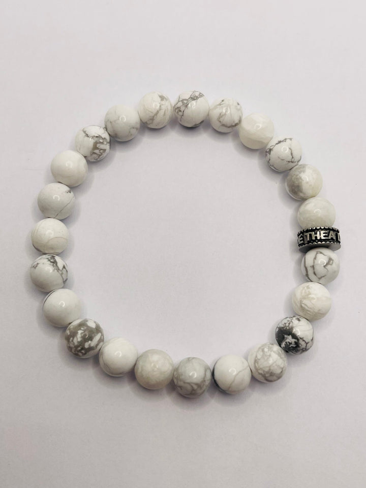 Bracelet en perles naturelles en Howlite - Les bijoux de Théa