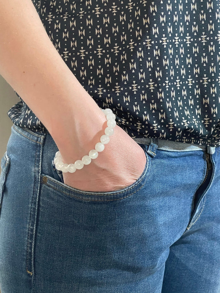 Bracelet en perles naturelles en Péristérite ( Pierre de Lune) - Les bijoux de Théa