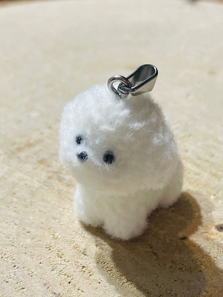 Breloque / Pendentif chien blanc - Les bijoux de Théa