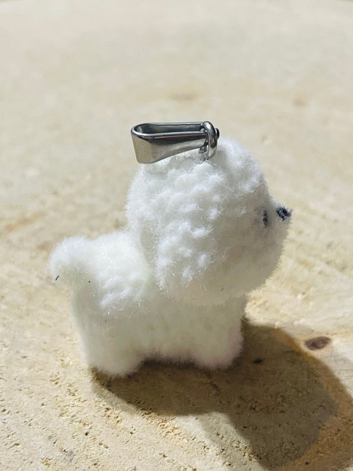 Breloque / Pendentif chien blanc - Les bijoux de Théa