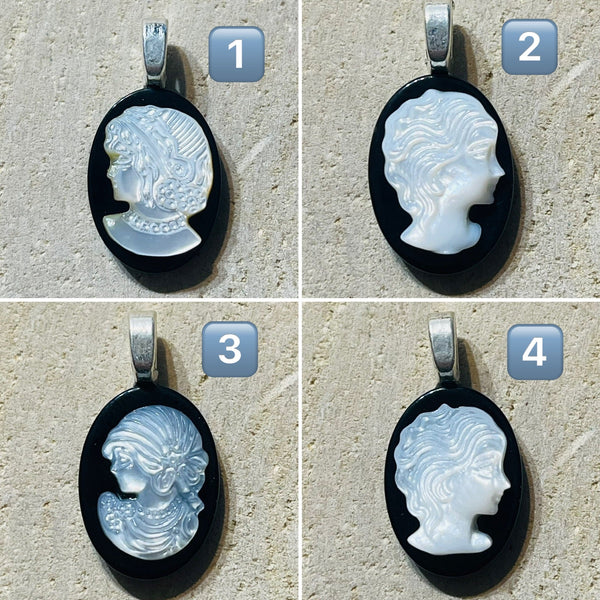 Camée cabochon en Agate noire et Nacre - Les bijoux de Théa
