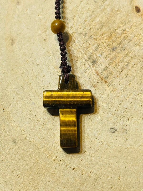 Collier / chapelet bouddhiste en perles et croix Œil de tigre - Les bijoux de Théa