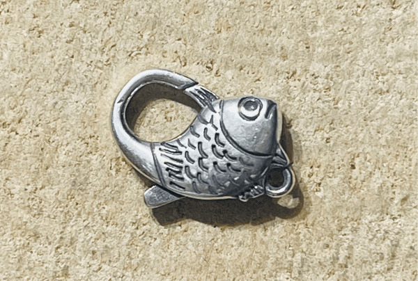 Fermoir mousqueton à ressort en Argent 925 en forme de poisson pour bracelet ou collier - Les bijoux de Théa