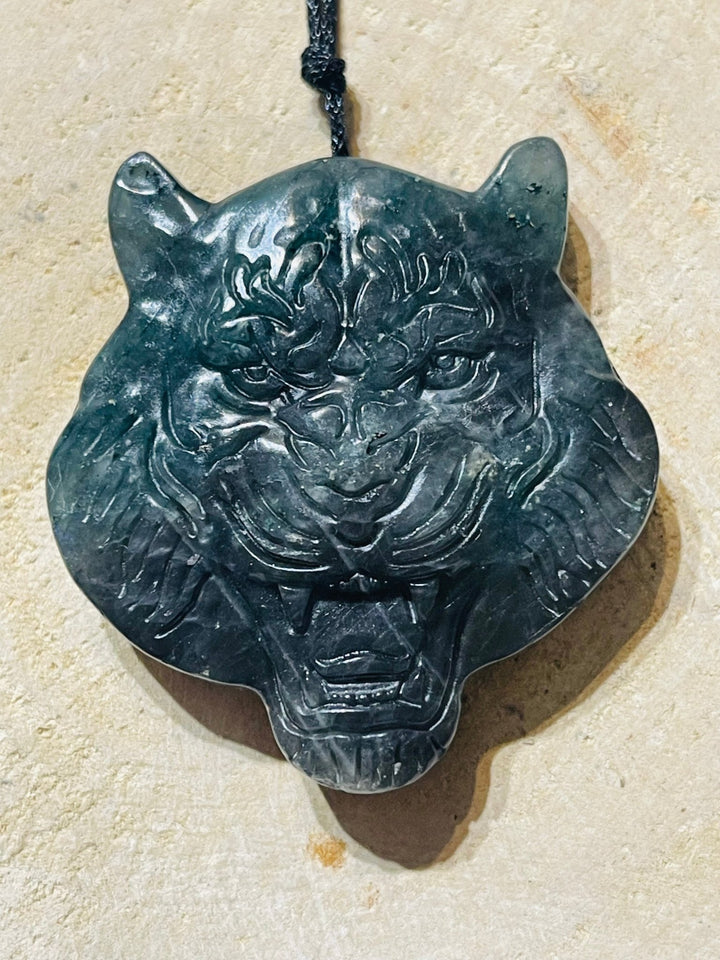Gros Pendentifs en Labradorite en forme de Tigre au choix - Les bijoux de Théa