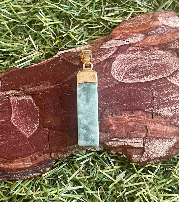 Pendentif en Agate verte - Les bijoux de Théa