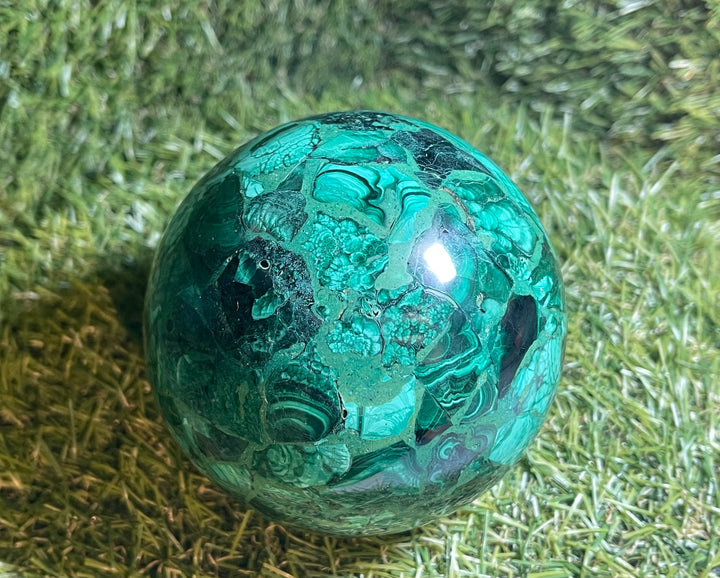 Sphère en Malachite 80 mm - Les bijoux de Théa