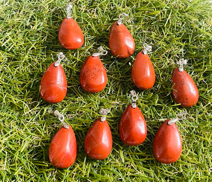 Pendentif en Jaspe rouge goutte d’eau - Les bijoux de Théa