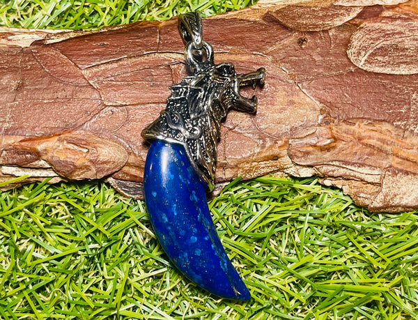 Pendentif Loup serti d'un Lapis lazuli - Les bijoux de Théa