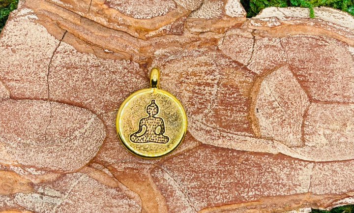 Lot de 5 breloques Bouddha dorée pour bracelet - Les bijoux de Théa