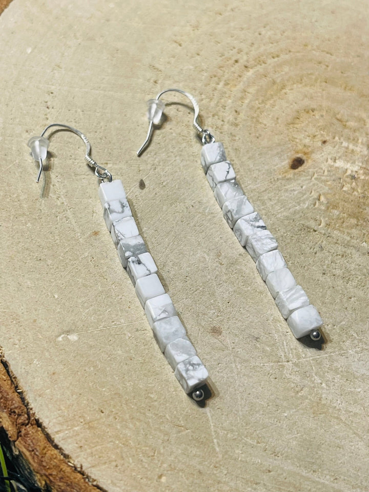 Paire de Boucles d’oreilles Argent 925 pendantes en Howlite - Les bijoux de Théa