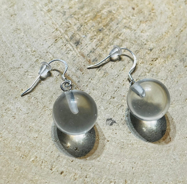Paire de boucles d’oreilles crochet argent 925 sertie de Cristal de roche - Les bijoux de Théa