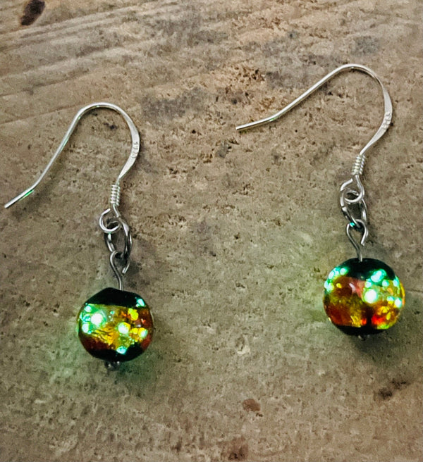 Paire de boucles d'oreilles en Argent 925 et perles Lumineuses rouges et or - Les bijoux de Théa