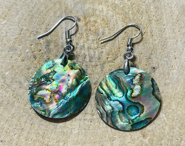Paire de boucles d’oreilles en coquille d’ormeau - Les bijoux de Théa
