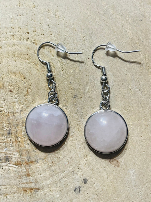 Paire de boucles d’oreilles rond en Quartz rose à crochet - Les bijoux de Théa