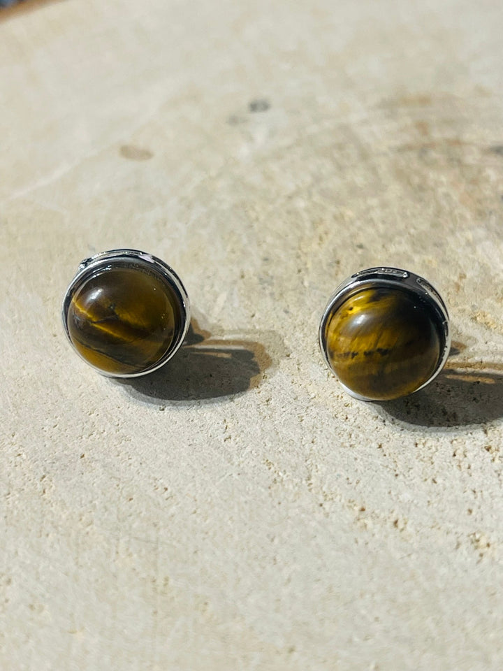 Paire de boucles d’oreilles ronde en Œil de tigre - Les bijoux de Théa