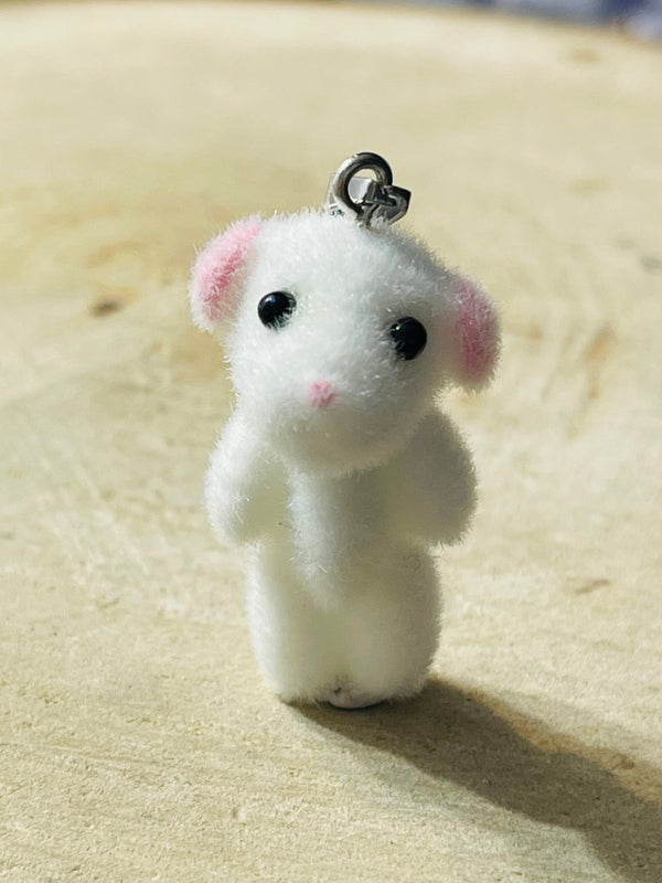 Pendentif chien feutrine blanc - Les bijoux de Théa