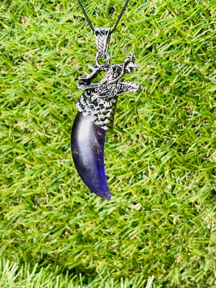 Pendentif Dragon serti d'une Améthyste - Les bijoux de Théa