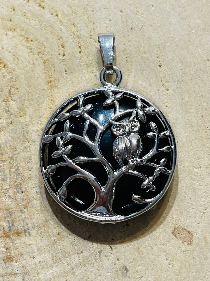 Pendentif en Agate avec arbre et hibou - Les bijoux de Théa