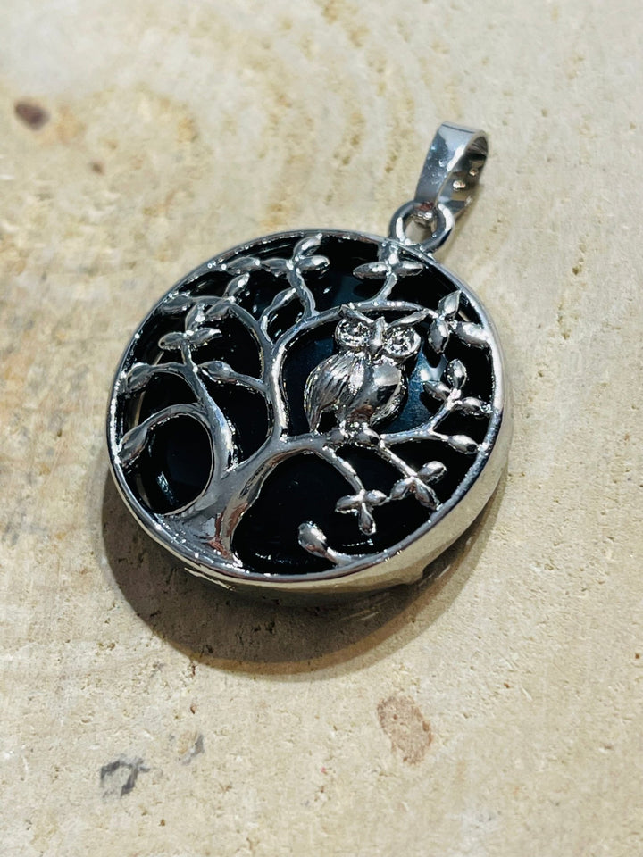 Pendentif en Agate avec arbre et hibou - Les bijoux de Théa