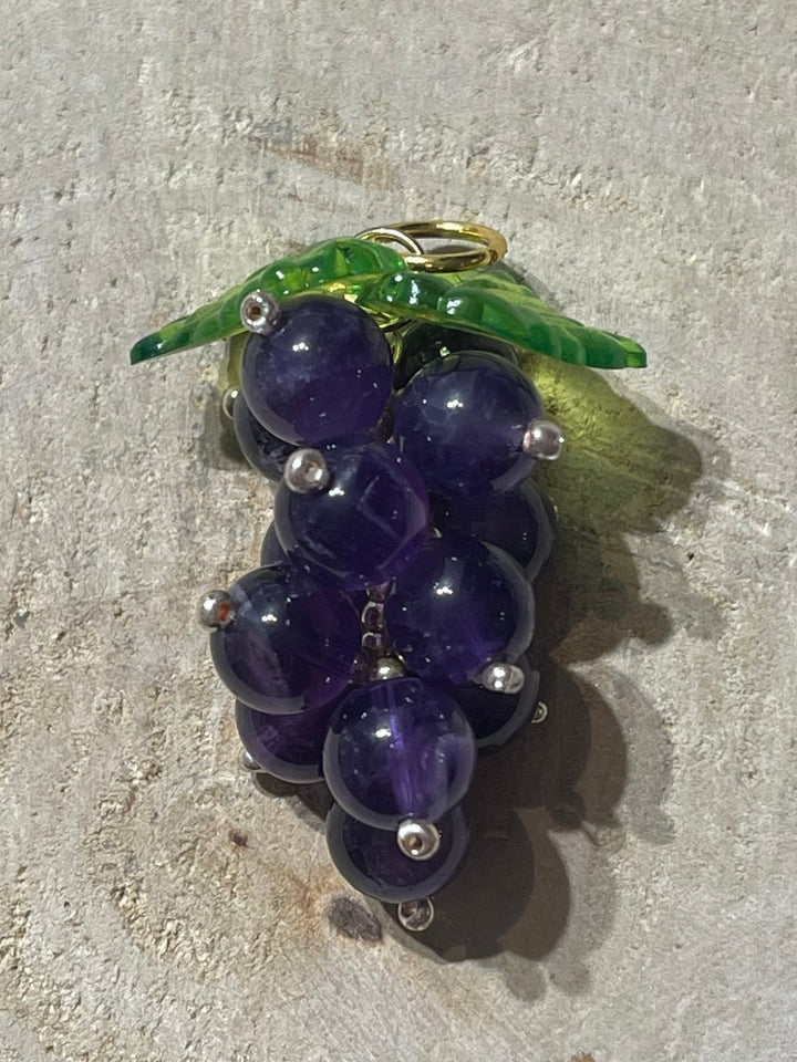 Pendentif en Améthyste en forme de Grappe de raisin - Les bijoux de Théa