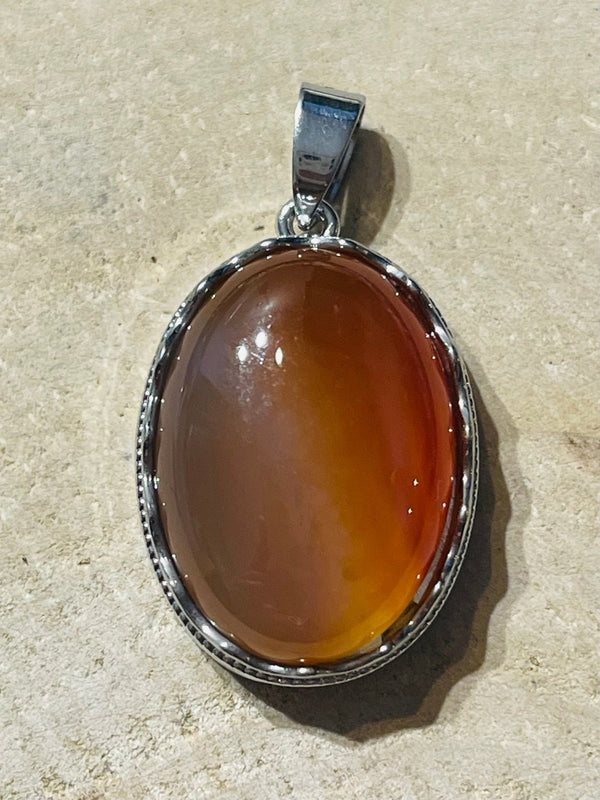 Pendentif en Cornaline - Les bijoux de Théa