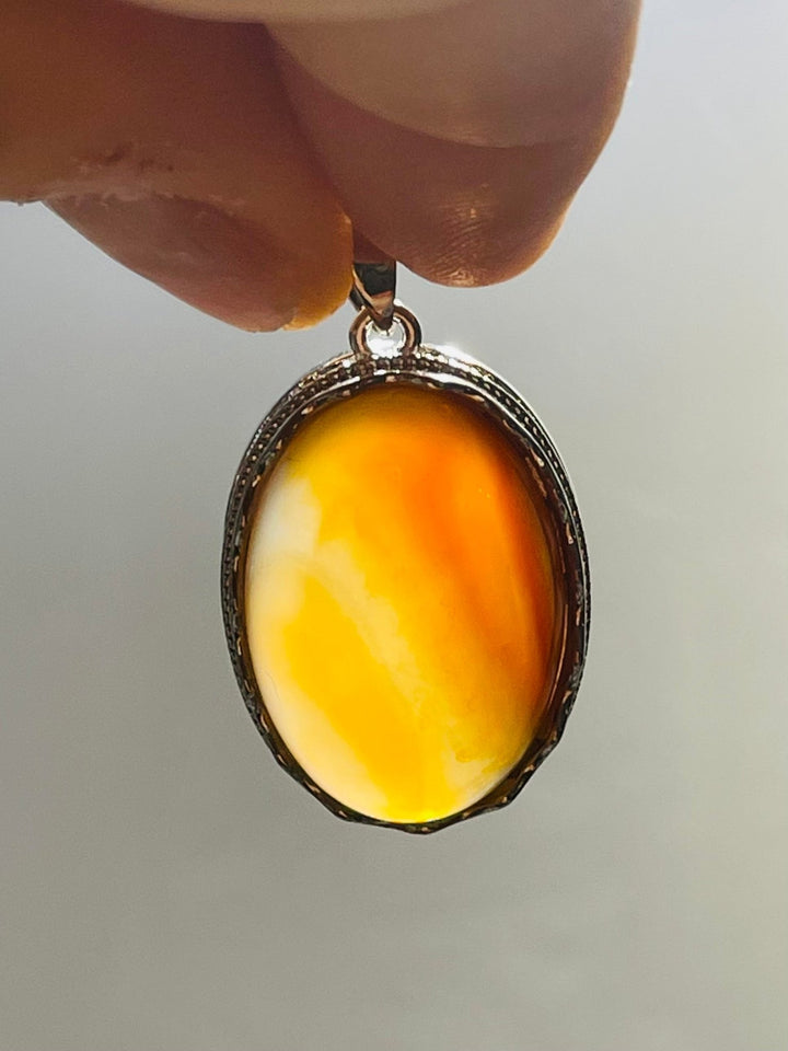 Pendentif en Cornaline - Les bijoux de Théa