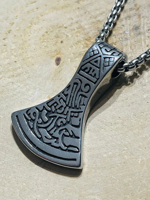 Pendentif en forme de hache viking nordique en acier inoxydable et sa chaîne - Les bijoux de Théa