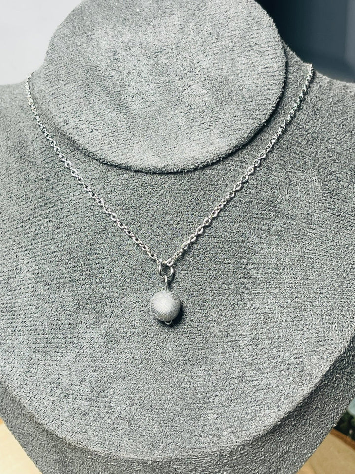 Pendentif en Météorite d’Aletai - Les bijoux de Théa