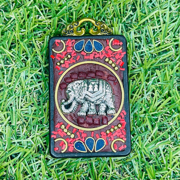 Pendentif Indonésien ÉLÉPHANT - Les bijoux de Théa