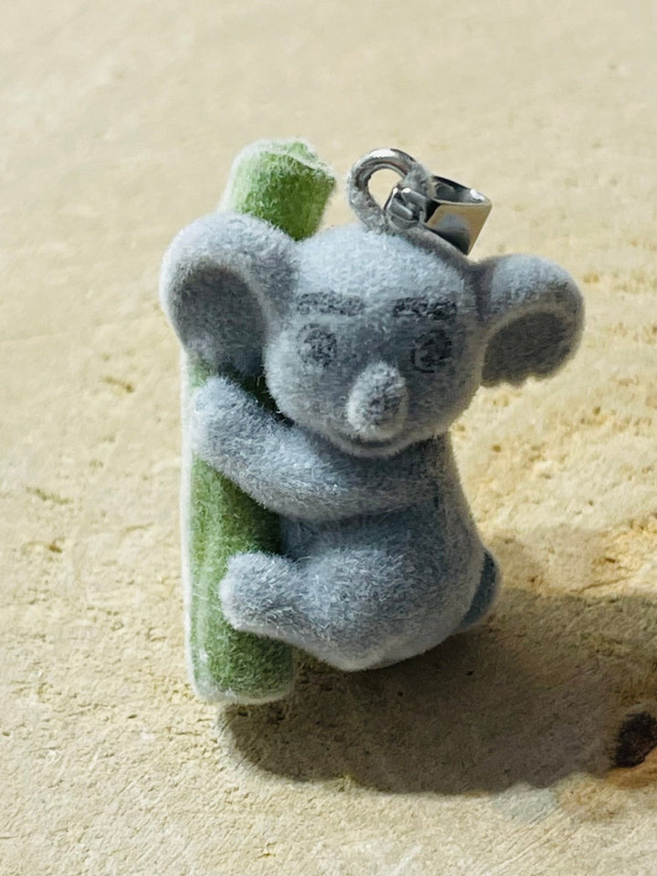 Pendentif Koala feutrine gris - Les bijoux de Théa