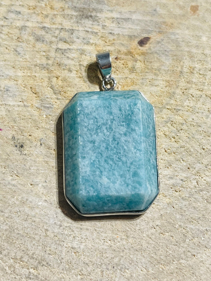 Pendentif rectangle en Amazonite facettée - Les bijoux de Théa