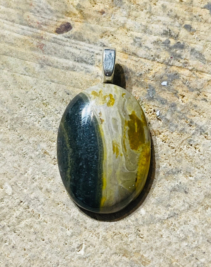 Pendentif serti d'un Jaspe Bumblebee / Bourdon (2) - Les bijoux de Théa