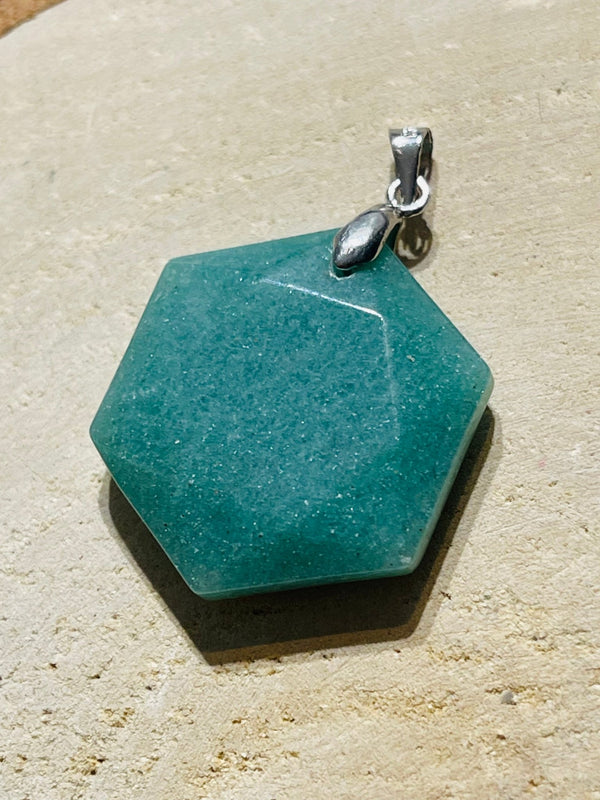 Pendentif serti d'une Aventurine verte - Les bijoux de Théa