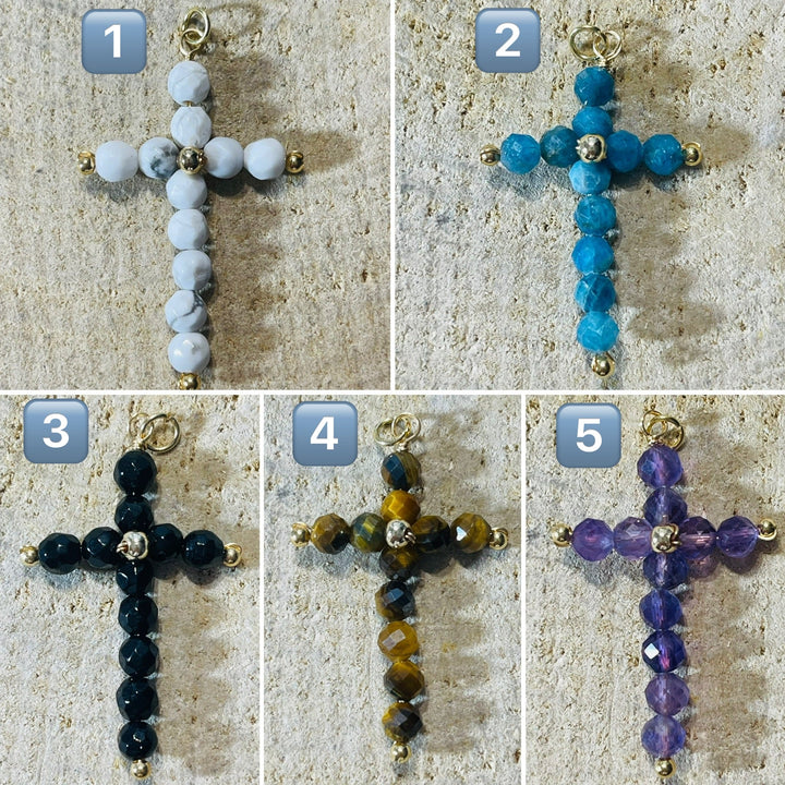 Pendentifs Croix en pierre naturelle Améthyste, Apatite, Howlite, Onyx et Œil de tigre au choix - Les bijoux de Théa
