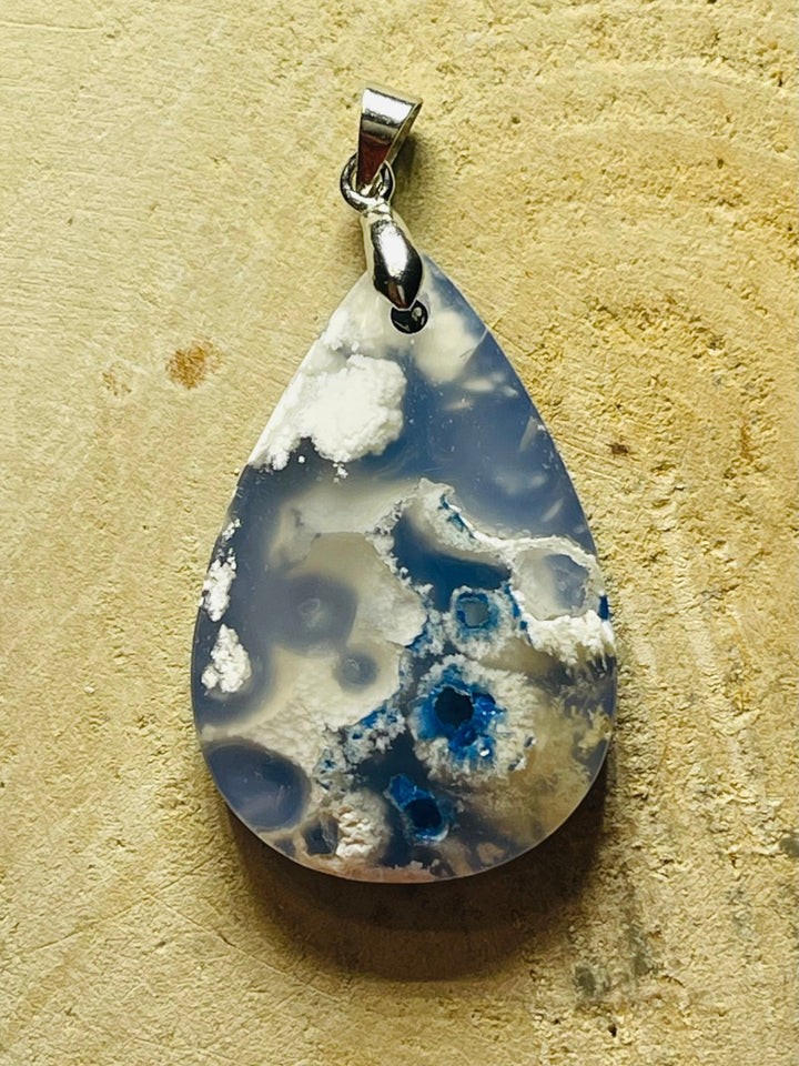 Pendentifs en Agate Plume au choix (2) - Les bijoux de Théa