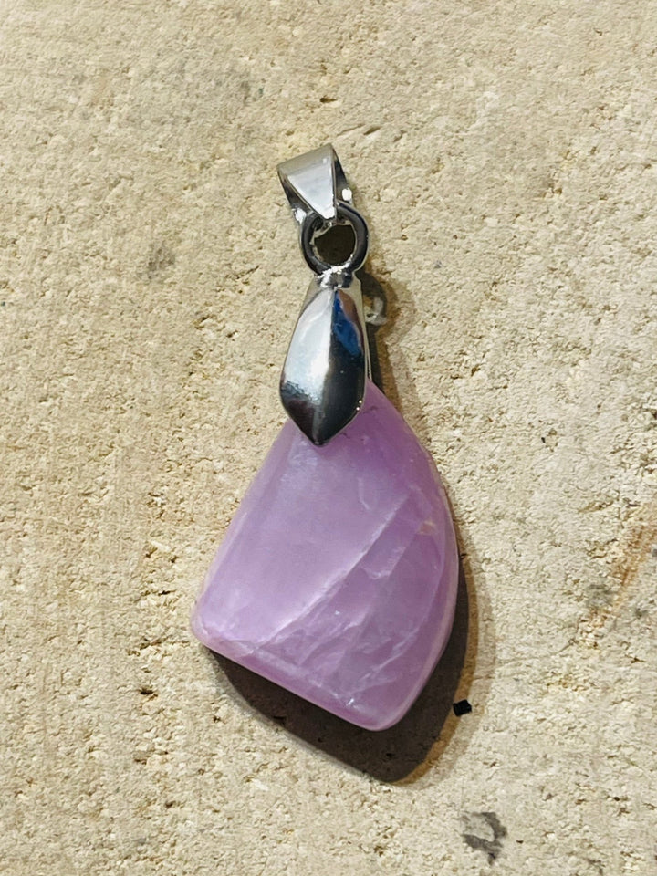 Pendentifs en Kunzite au choix (2) - Les bijoux de Théa