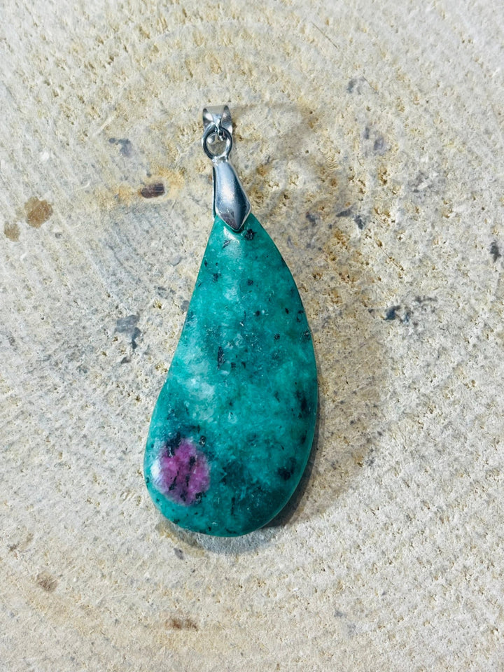 Pendentifs en Rubis zoisite au choix - Les bijoux de Théa