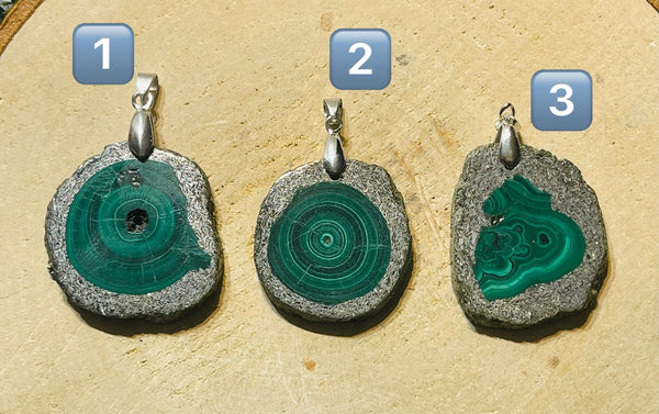 Pendentifs serti d'une tranche de Malachite au choix - Les bijoux de Théa