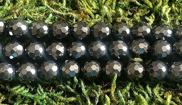 Perles en Hématite à facettes en 8 mm - Les bijoux de Théa