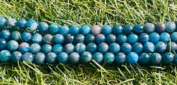 Perles en pierre naturelle en Apatite bleue en 8 mm - Les bijoux de Théa