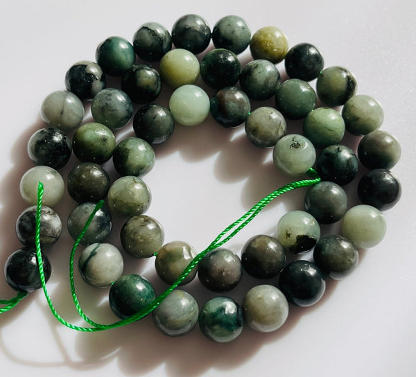 Perles en pierre naturelle en Emeraude en 8 mm - Les bijoux de Théa